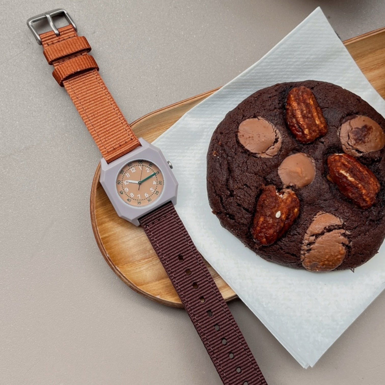 MONTRE - PLUM CAKE