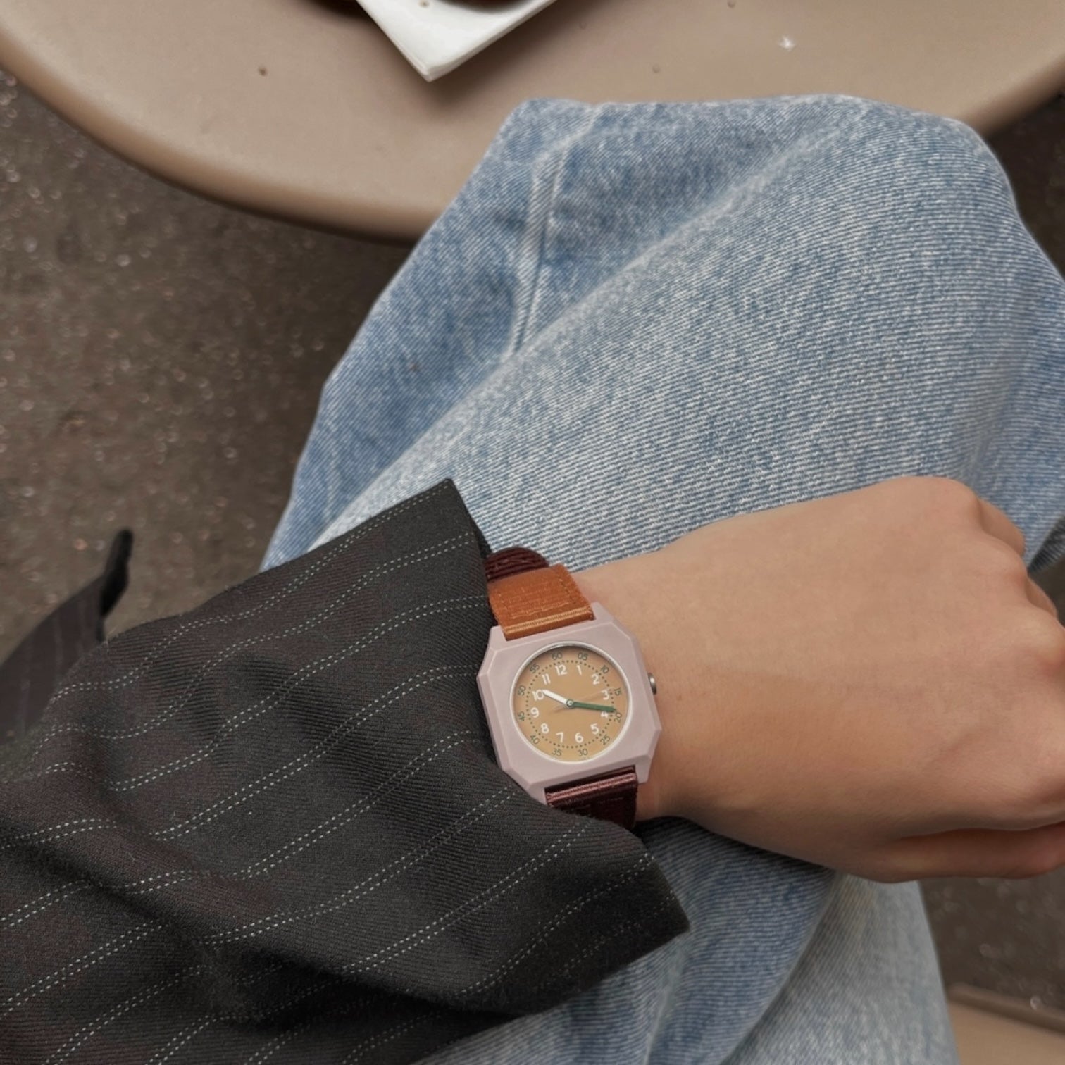 MONTRE - PLUM CAKE