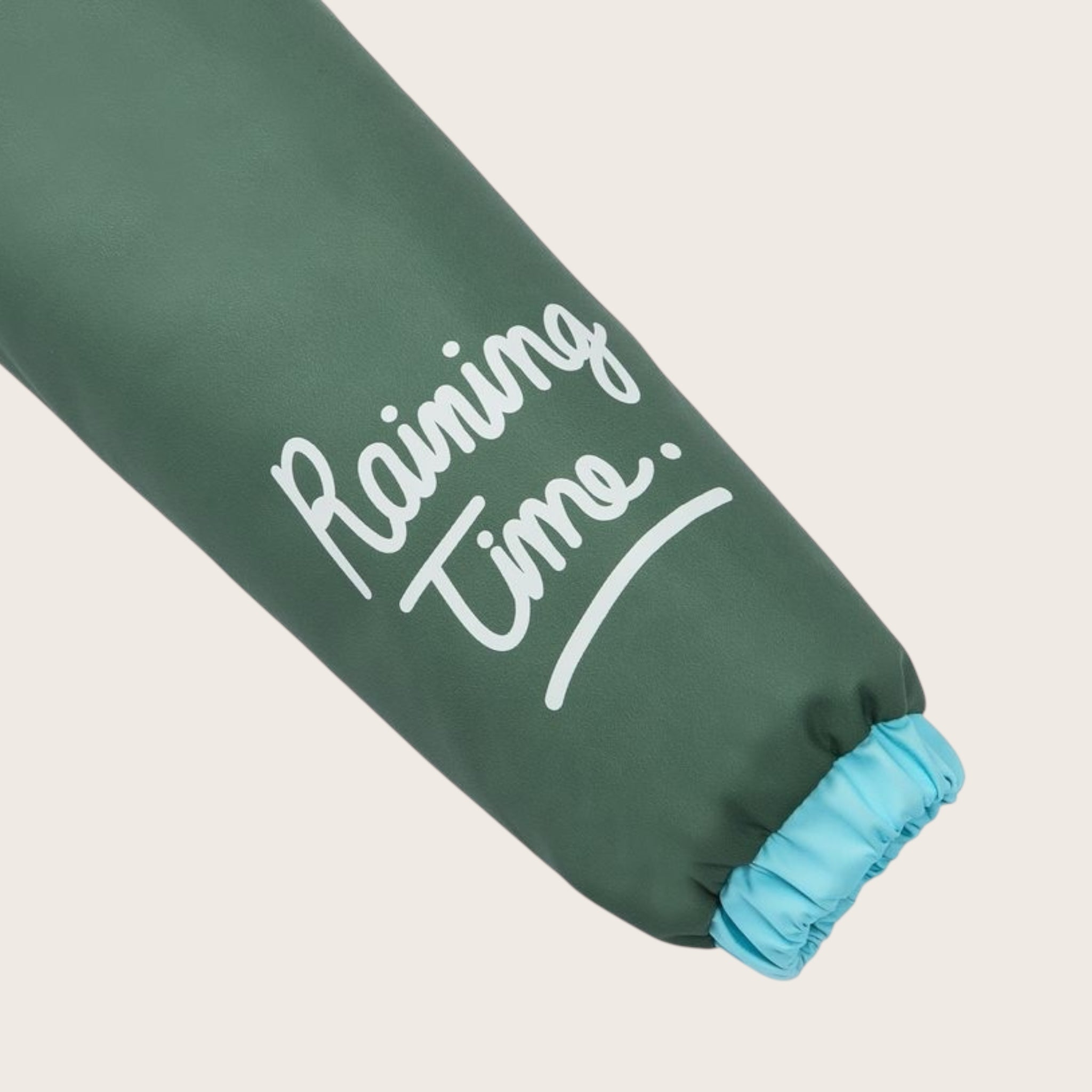 VESTE 🌧️