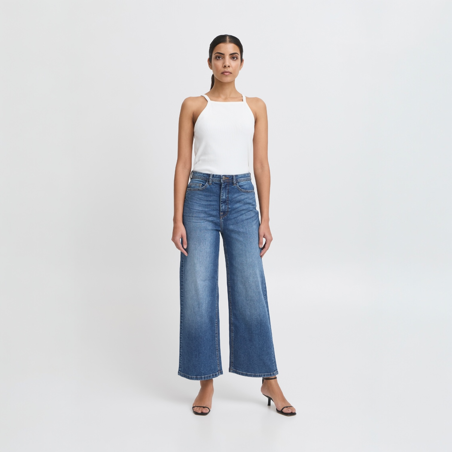 IHTWIGGY CROPPED HIGH WAIST