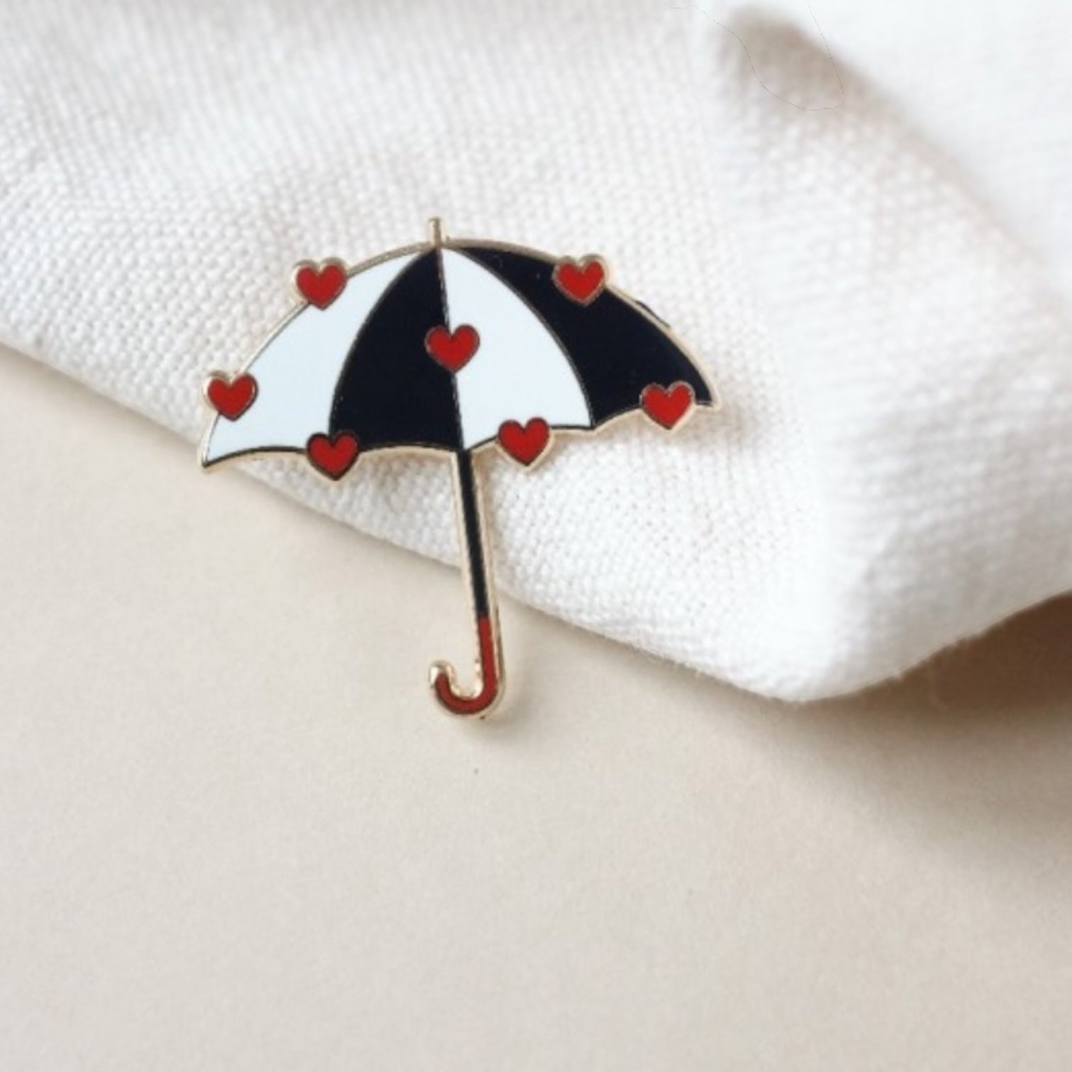 PIN'S